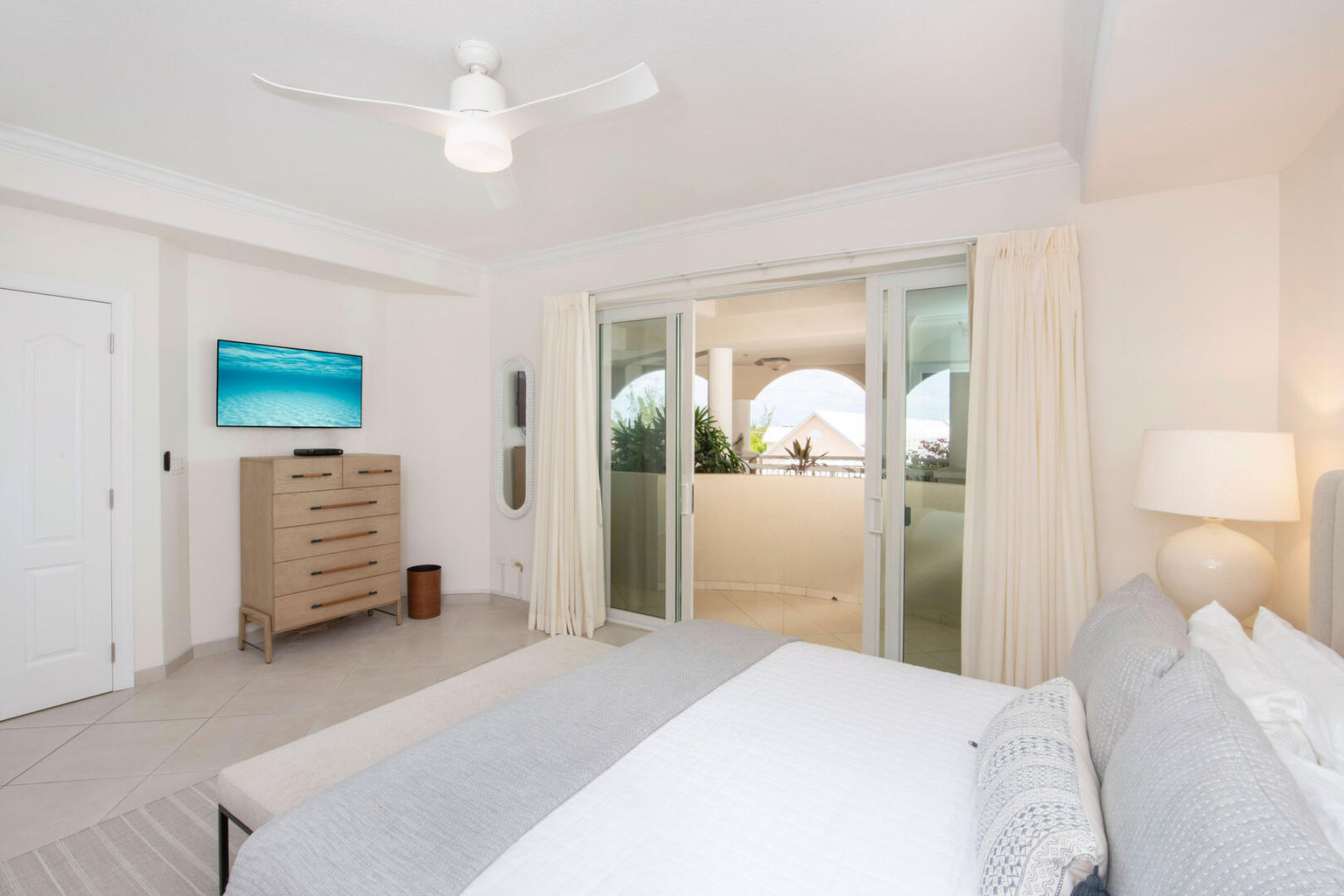Seven Mile Beach Vacation Rental