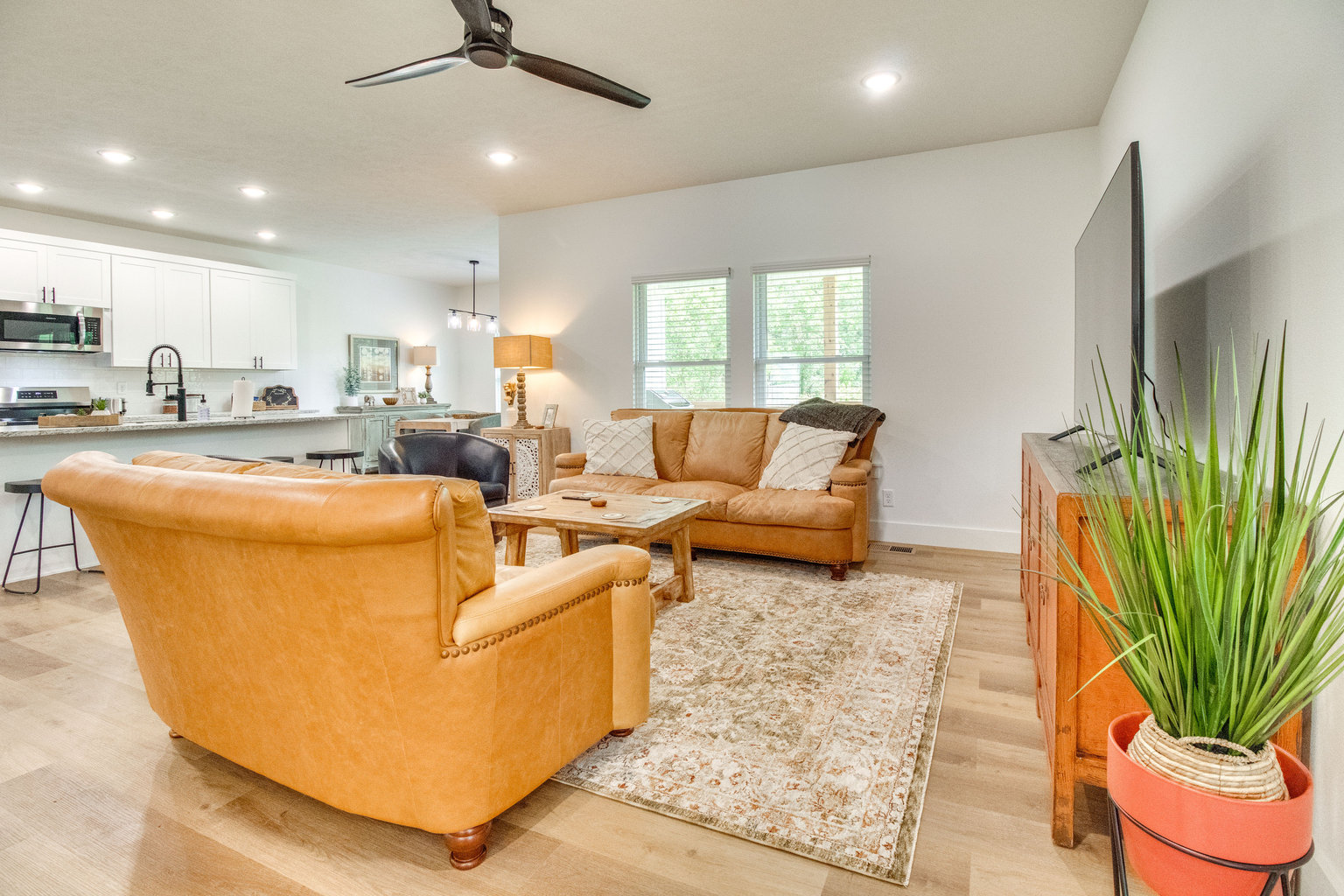 Flippin Vacation Rental