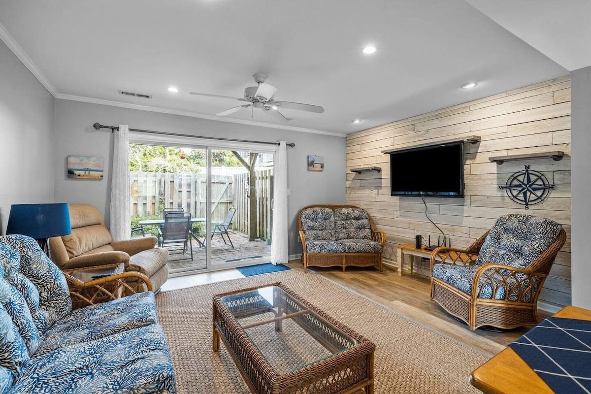 Pine Knoll Shores Vacation Rental