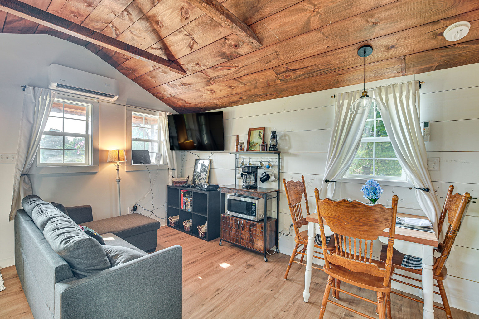 Isle La Motte Vacation Rental