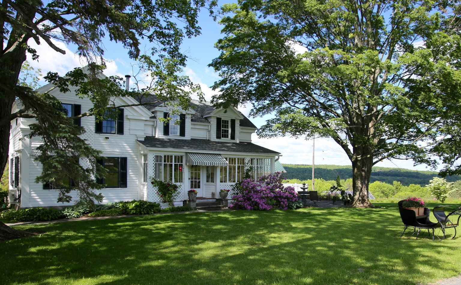 Newfield Vacation Rental