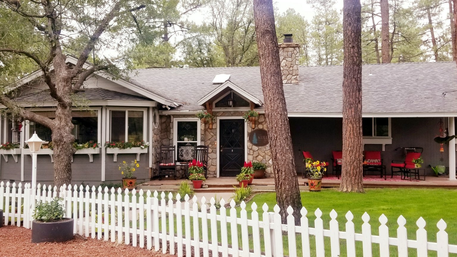 Lakeside Vacation Rental