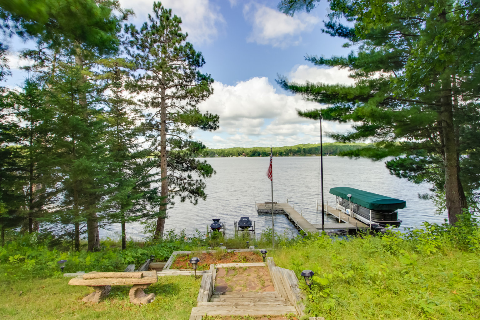 Lake Shore Vacation Rental