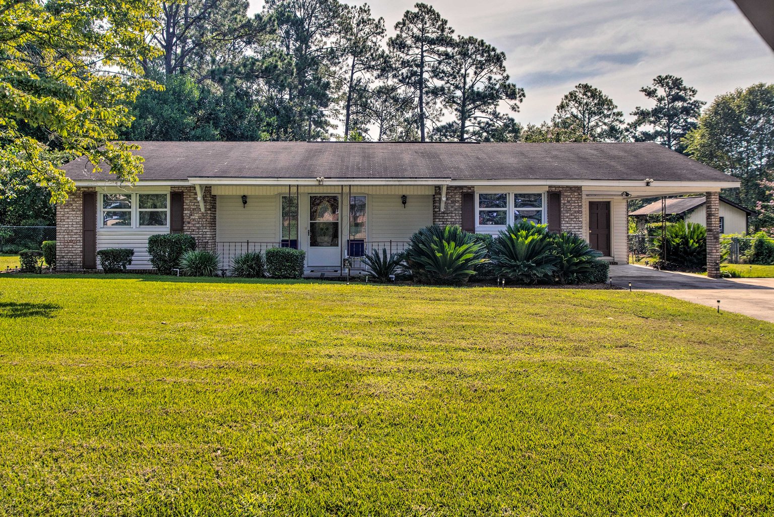 Waycross Vacation Rental