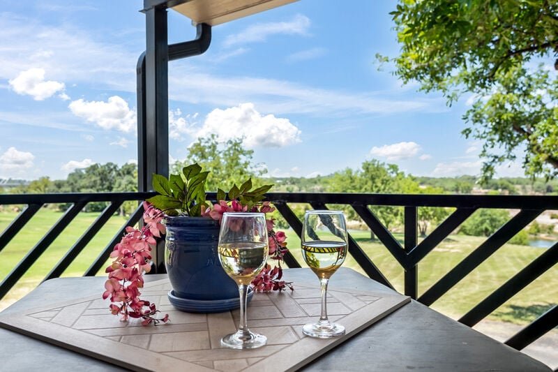 Llano Vacation Rental