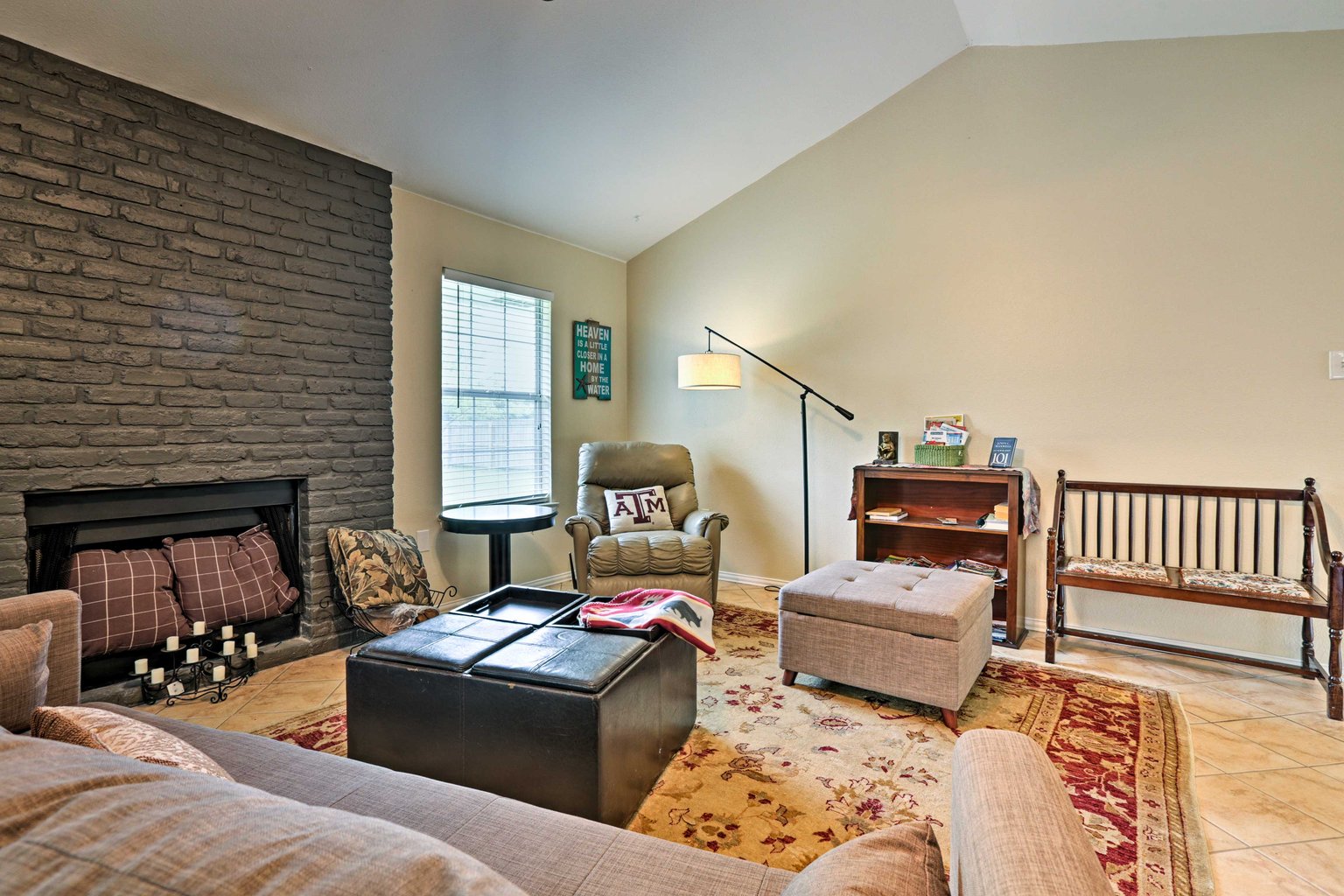McQueeney Vacation Rental