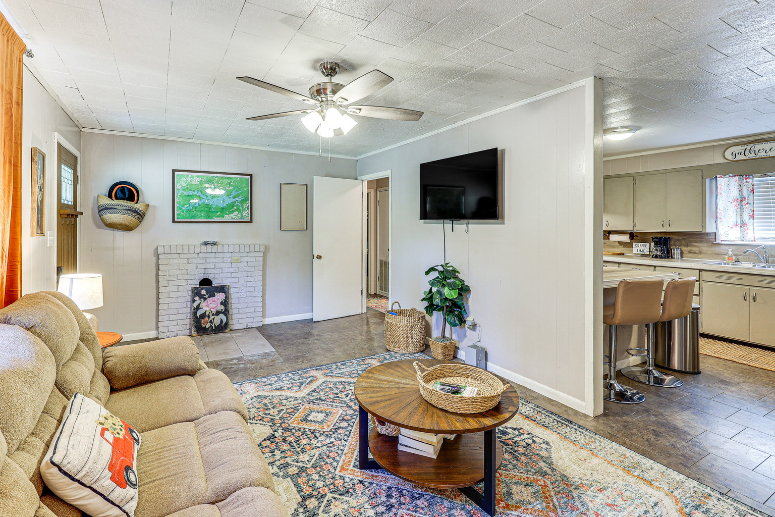 Royal Vacation Rental