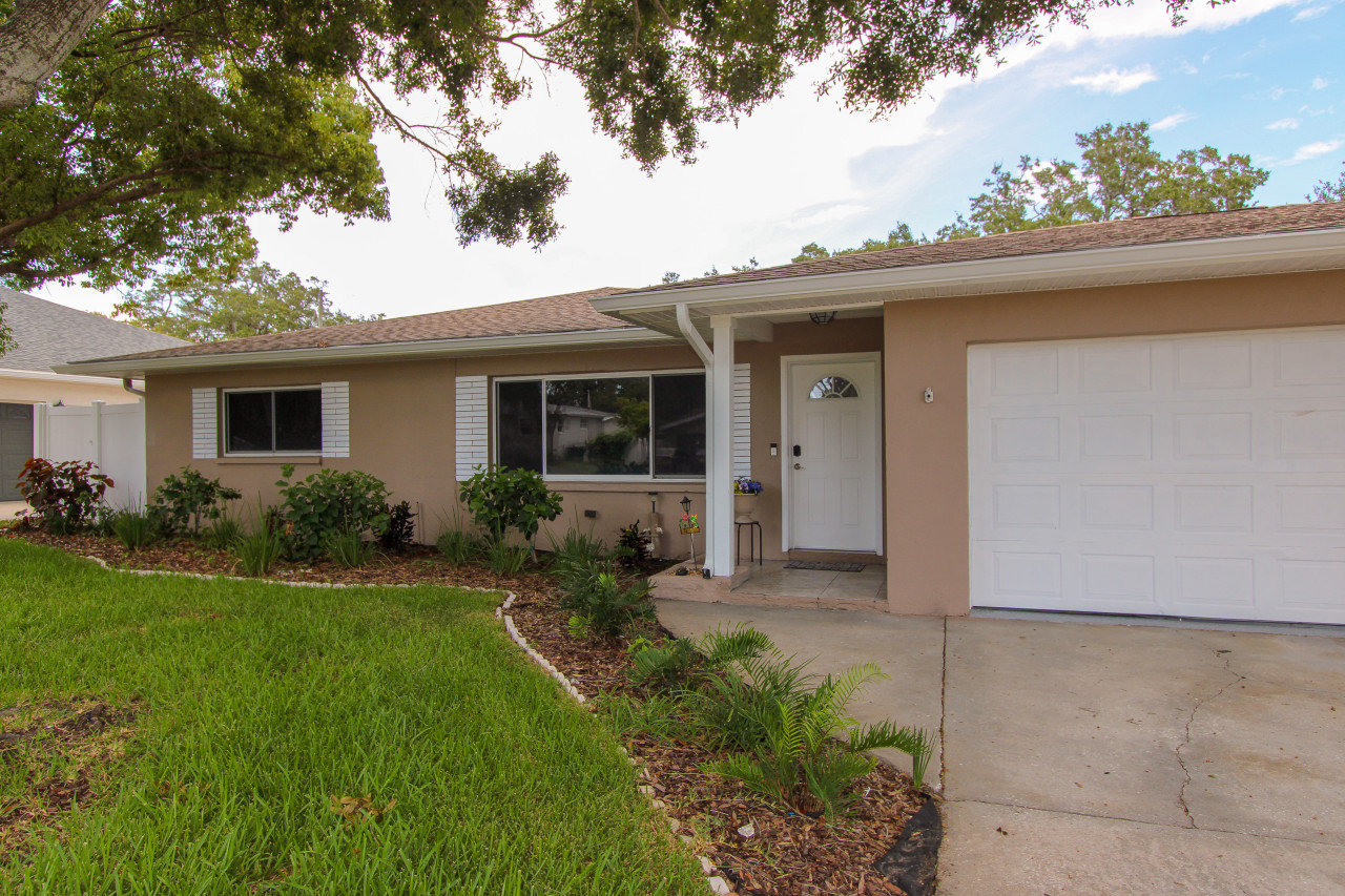Largo Vacation Rental
