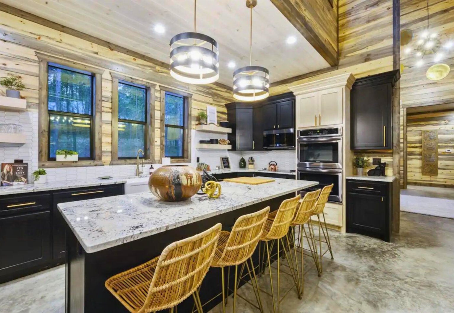 Hochatown Vacation Rental