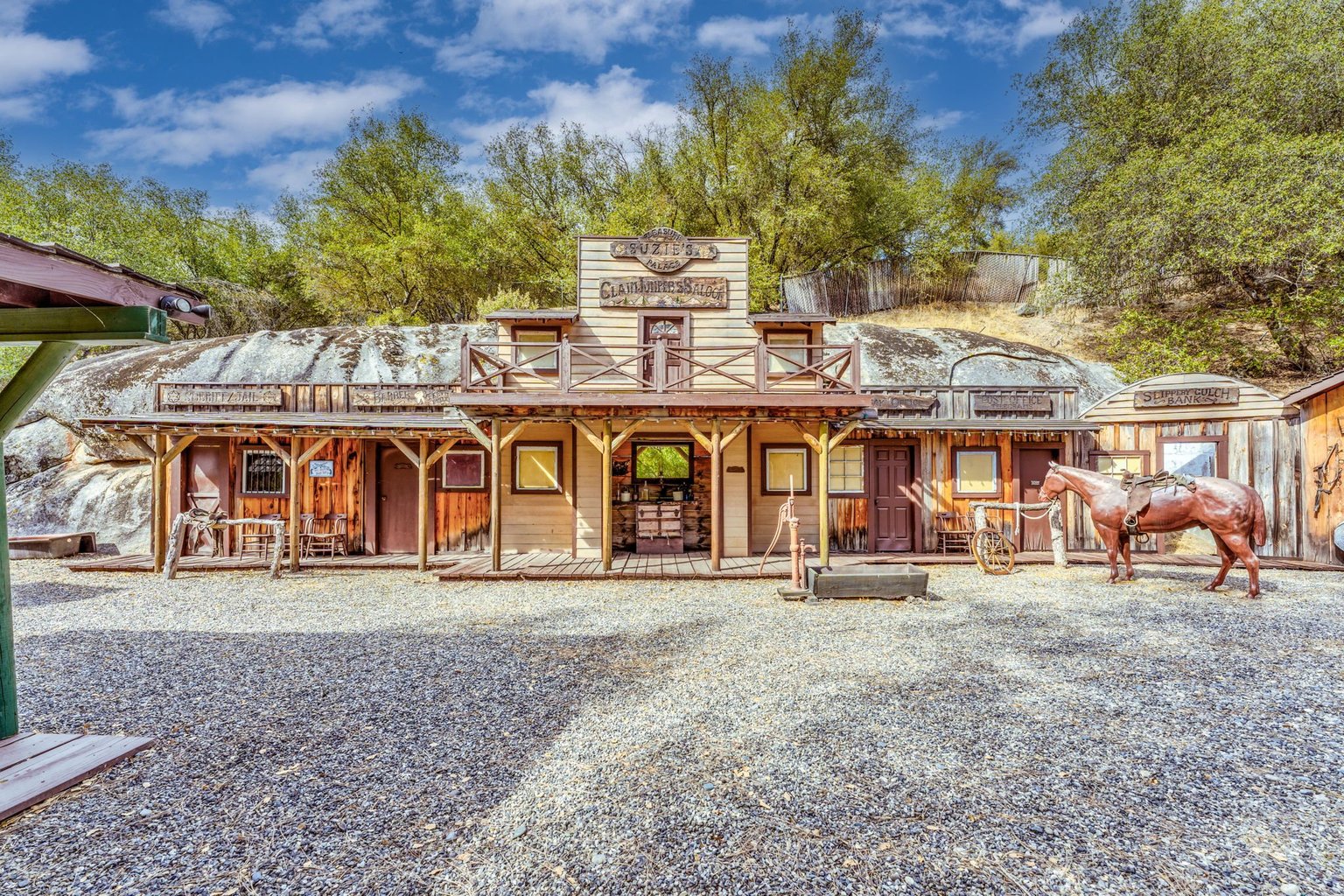 Oakhurst Vacation Rental