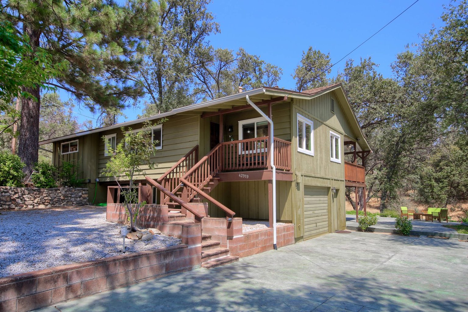 Oakhurst Vacation Rental