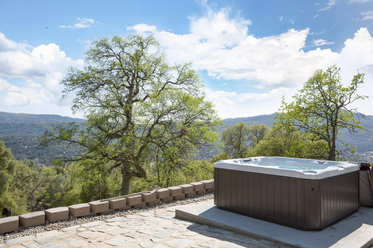 Oakhurst Vacation Rental