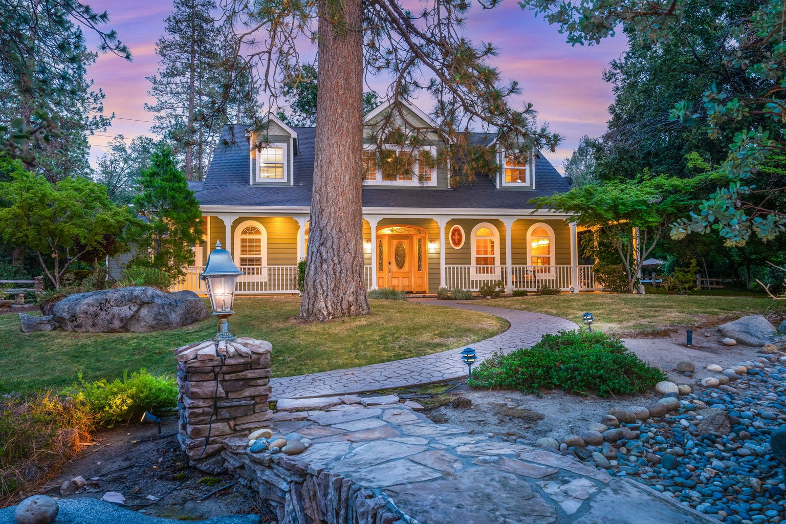 Oakhurst Vacation Rental