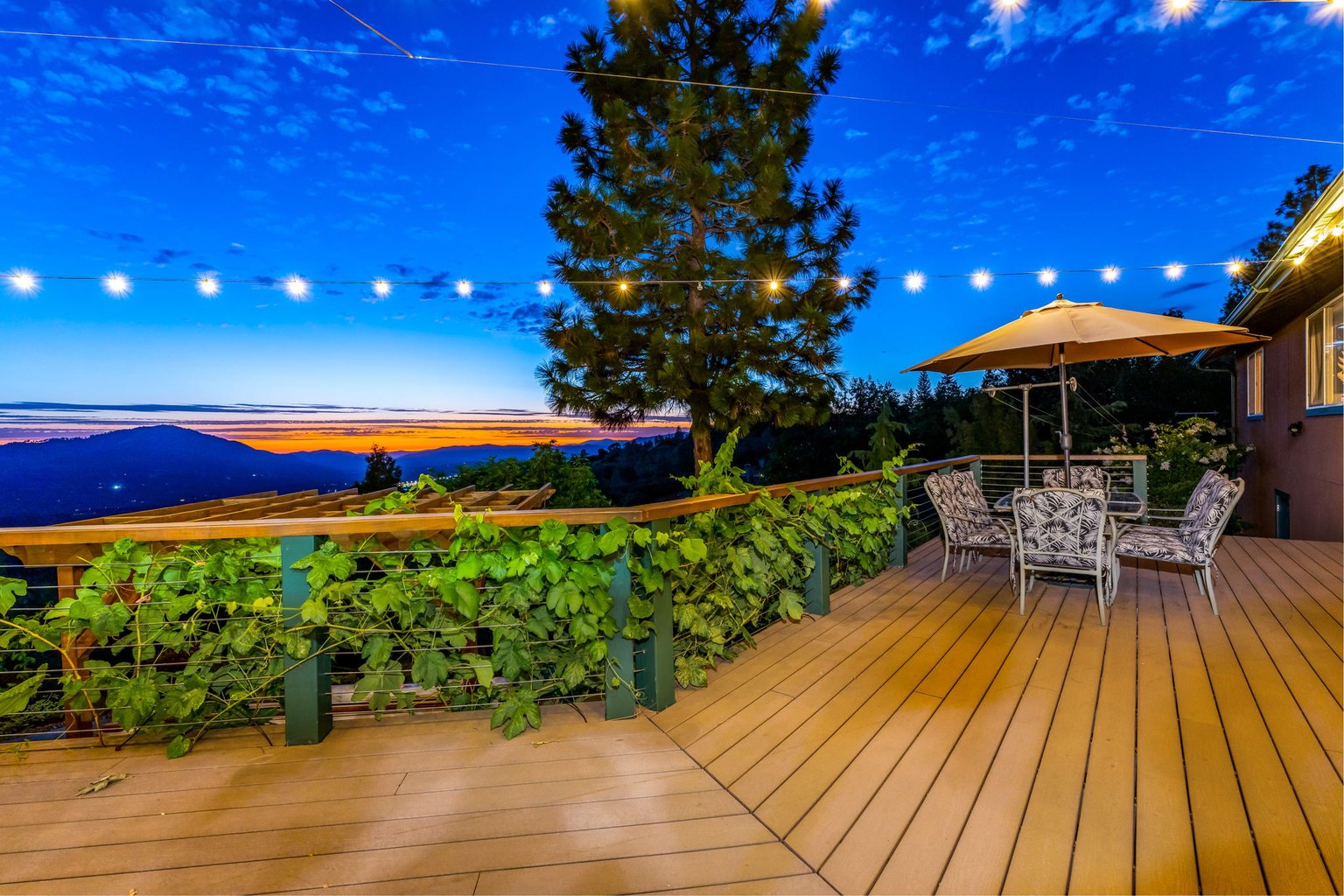Oakhurst Vacation Rental