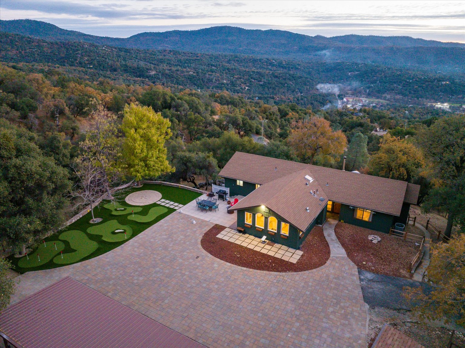 Oakhurst Vacation Rental