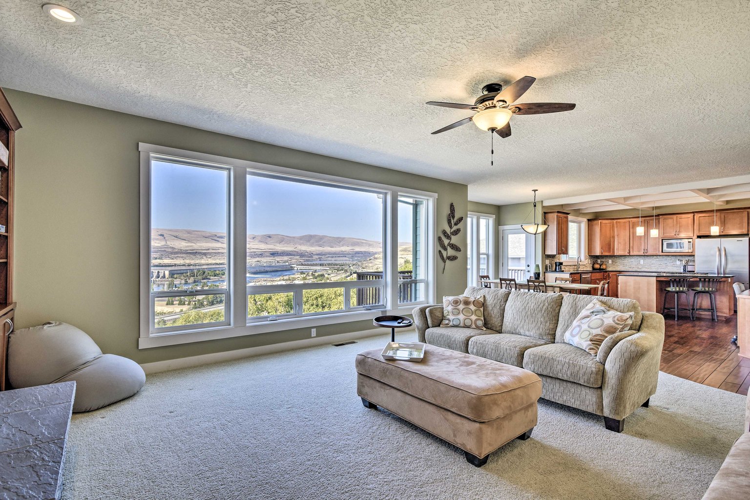 The Dalles Vacation Rental