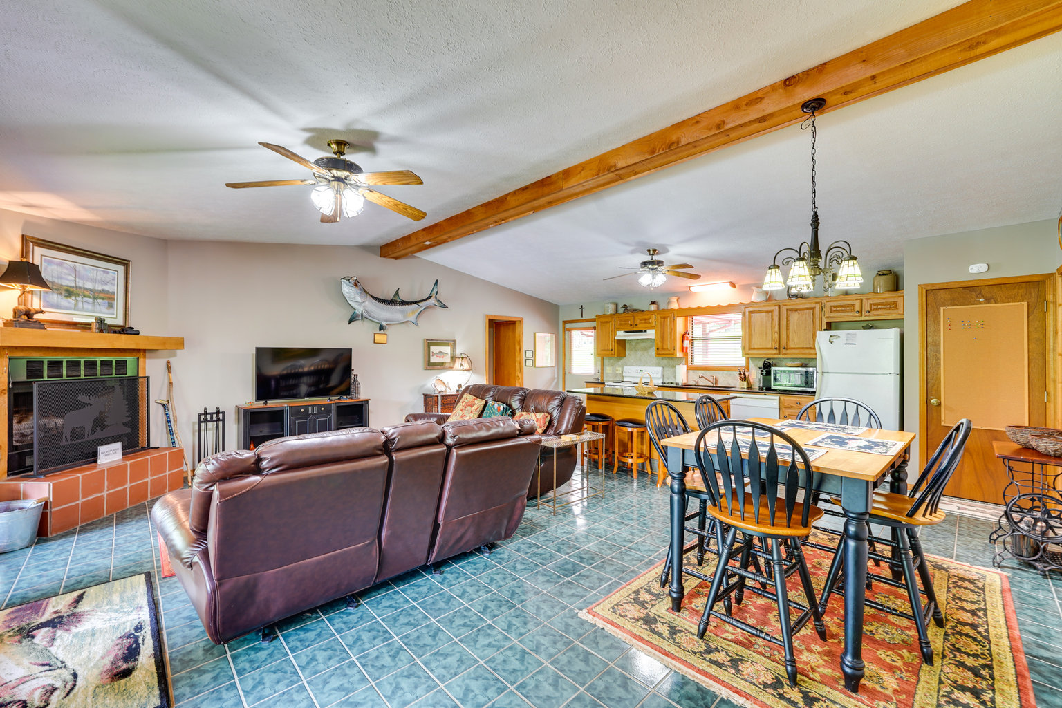 Flippin Vacation Rental
