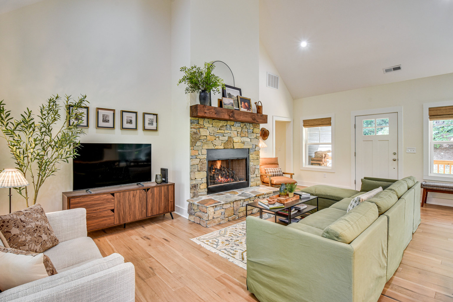 Sapphire Vacation Rental