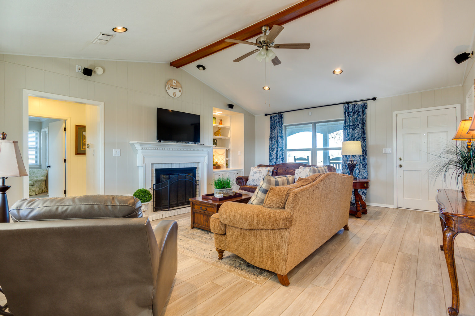 Bonham Vacation Rental