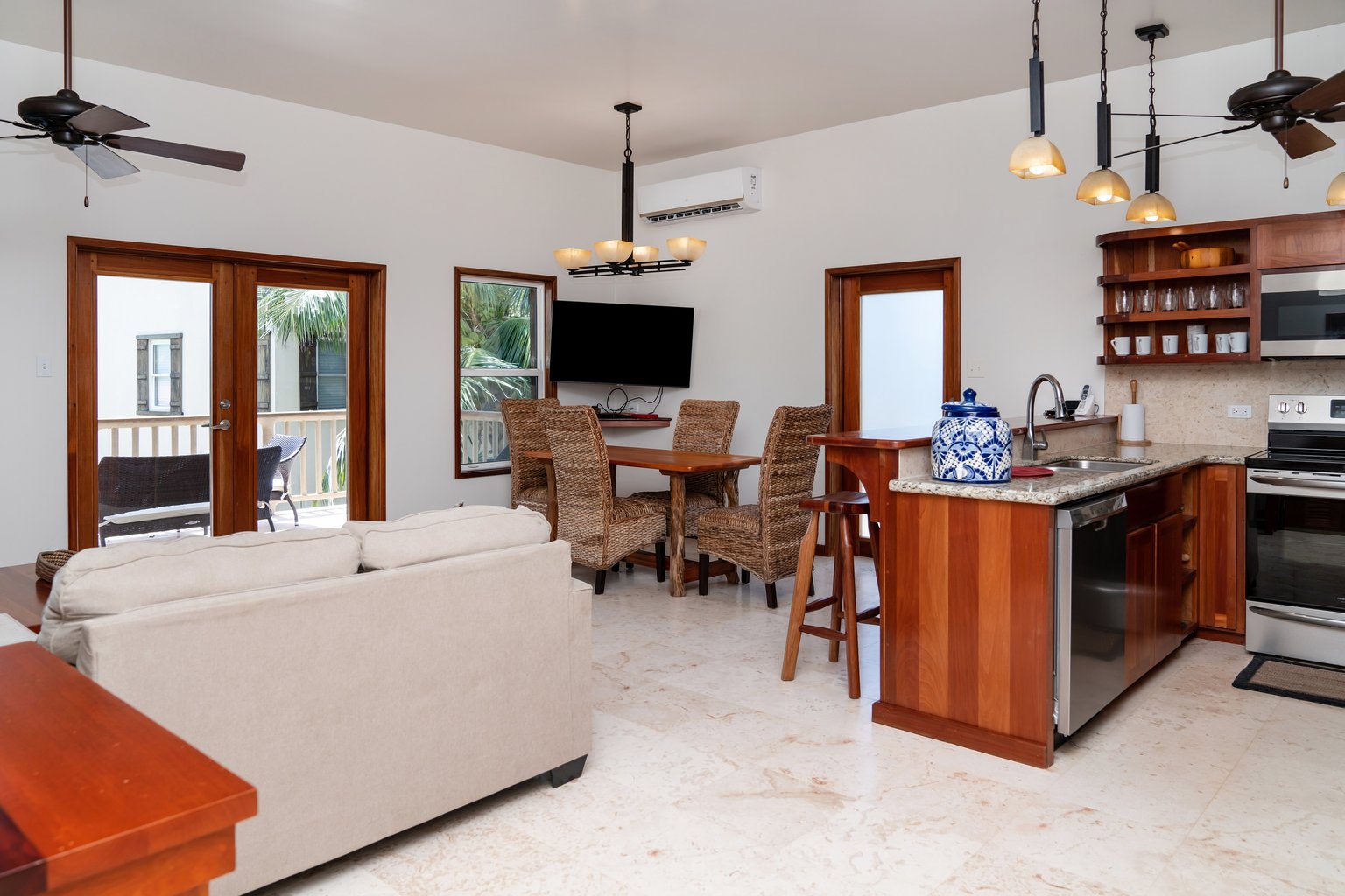 San Pedro Town Vacation Rental