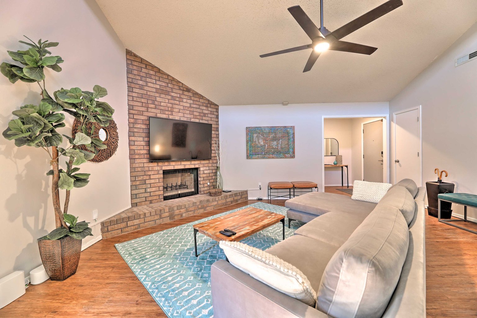Fayetteville Vacation Rental