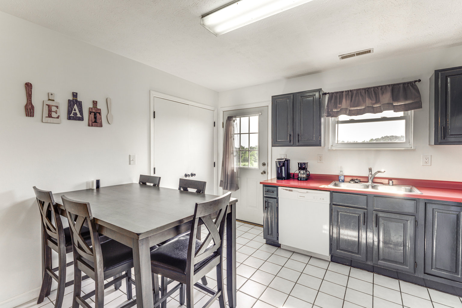 Dry Ridge Vacation Rental