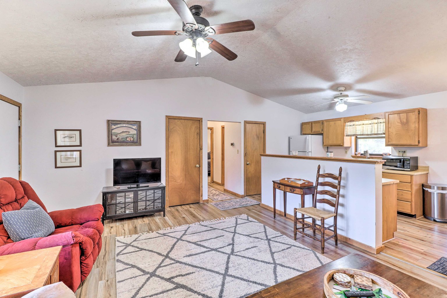 Flippin Vacation Rental