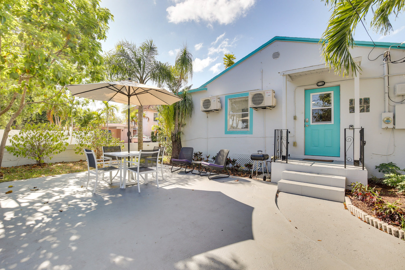 Hollywood Vacation Rental