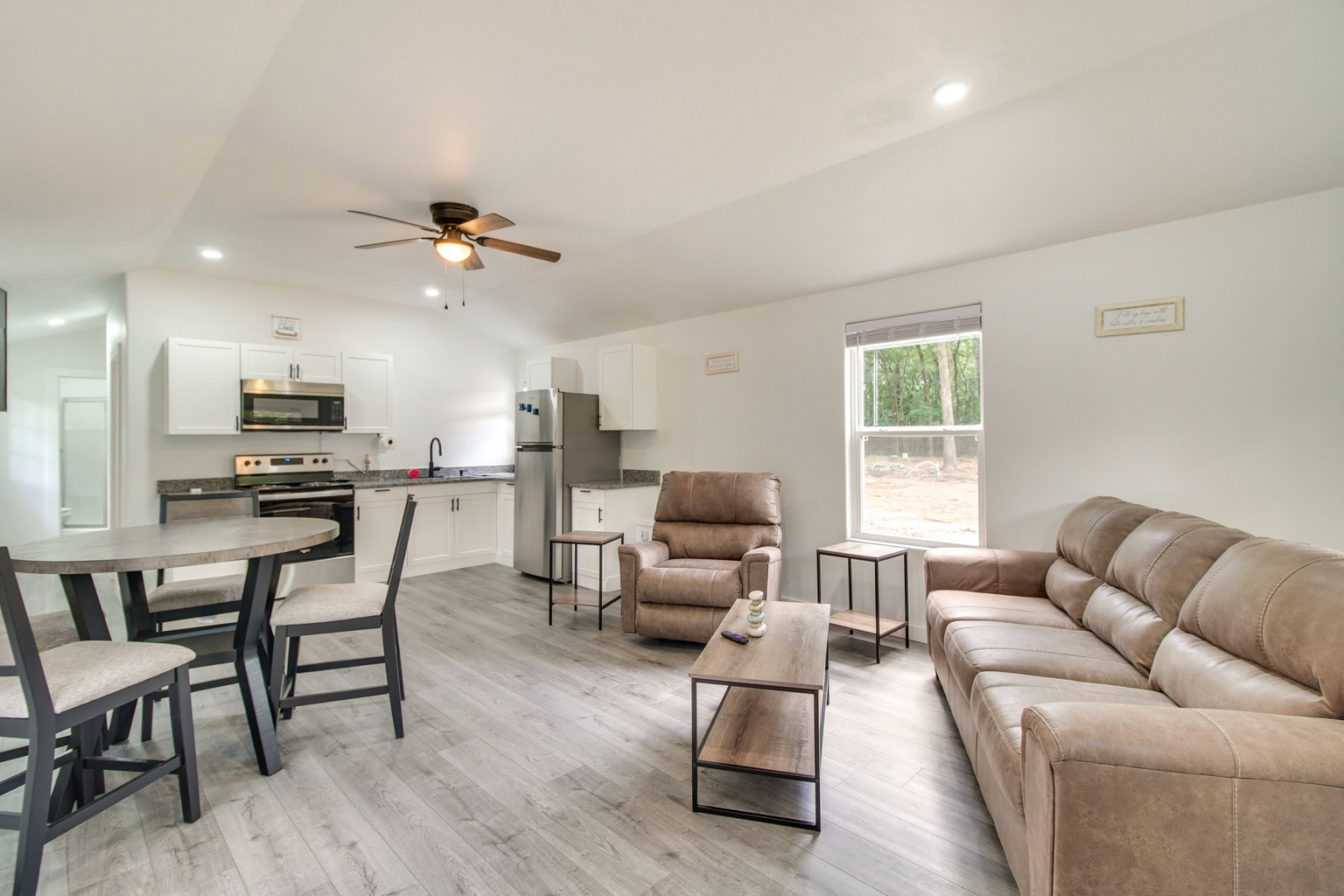Grove Vacation Rental