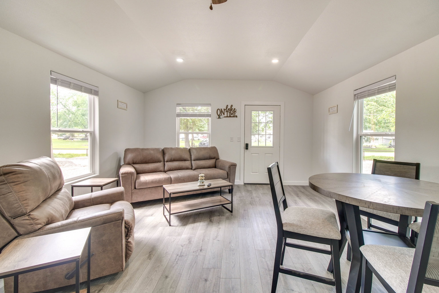 Grove Vacation Rental