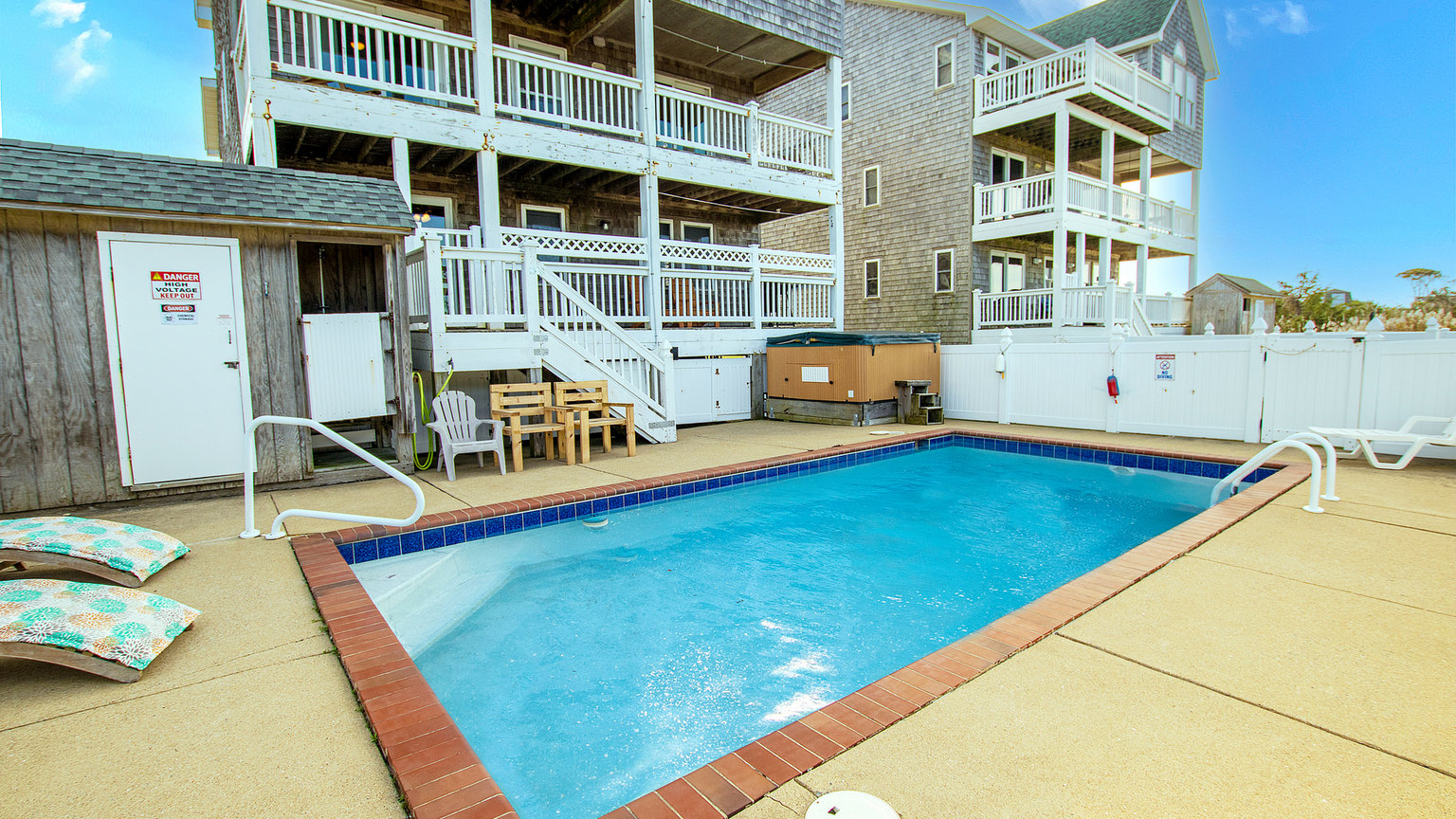 Waves Vacation Rental