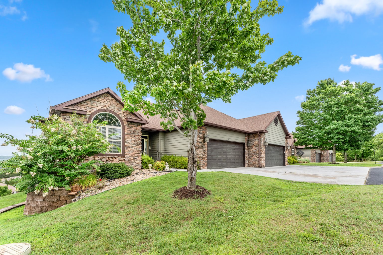 Reeds Spring Vacation Rental