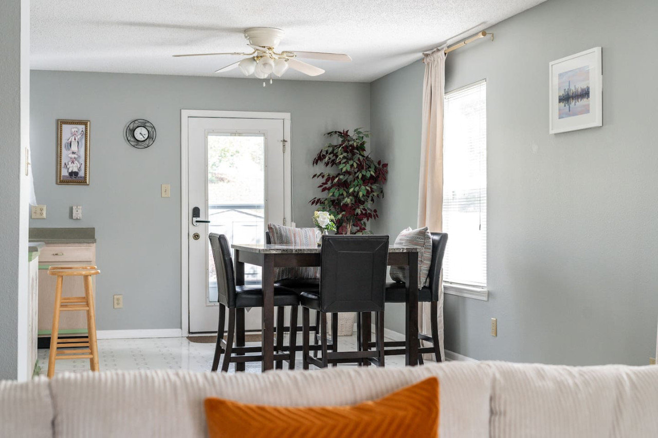 Plainfield Vacation Rental