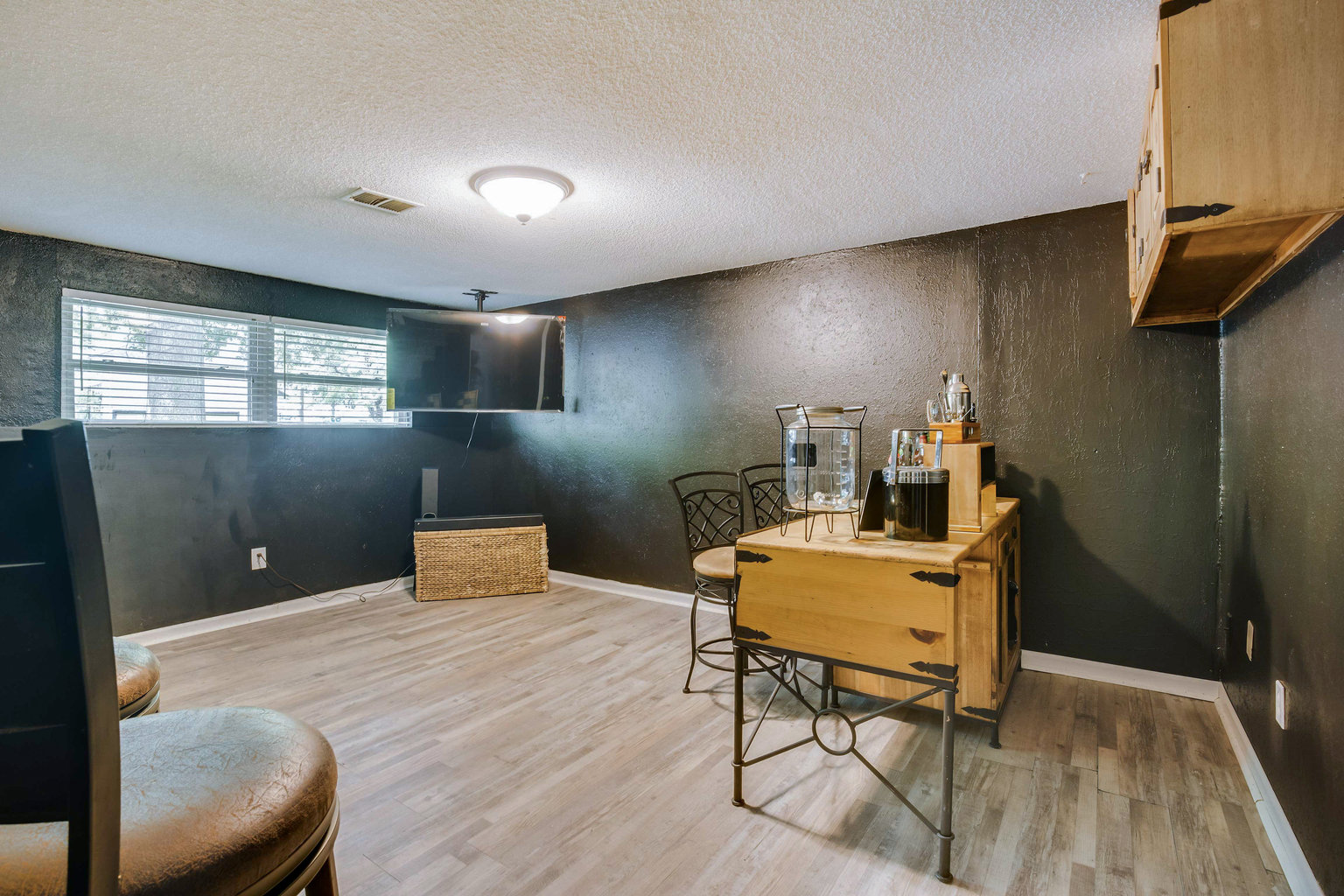 Lee's Summit Vacation Rental