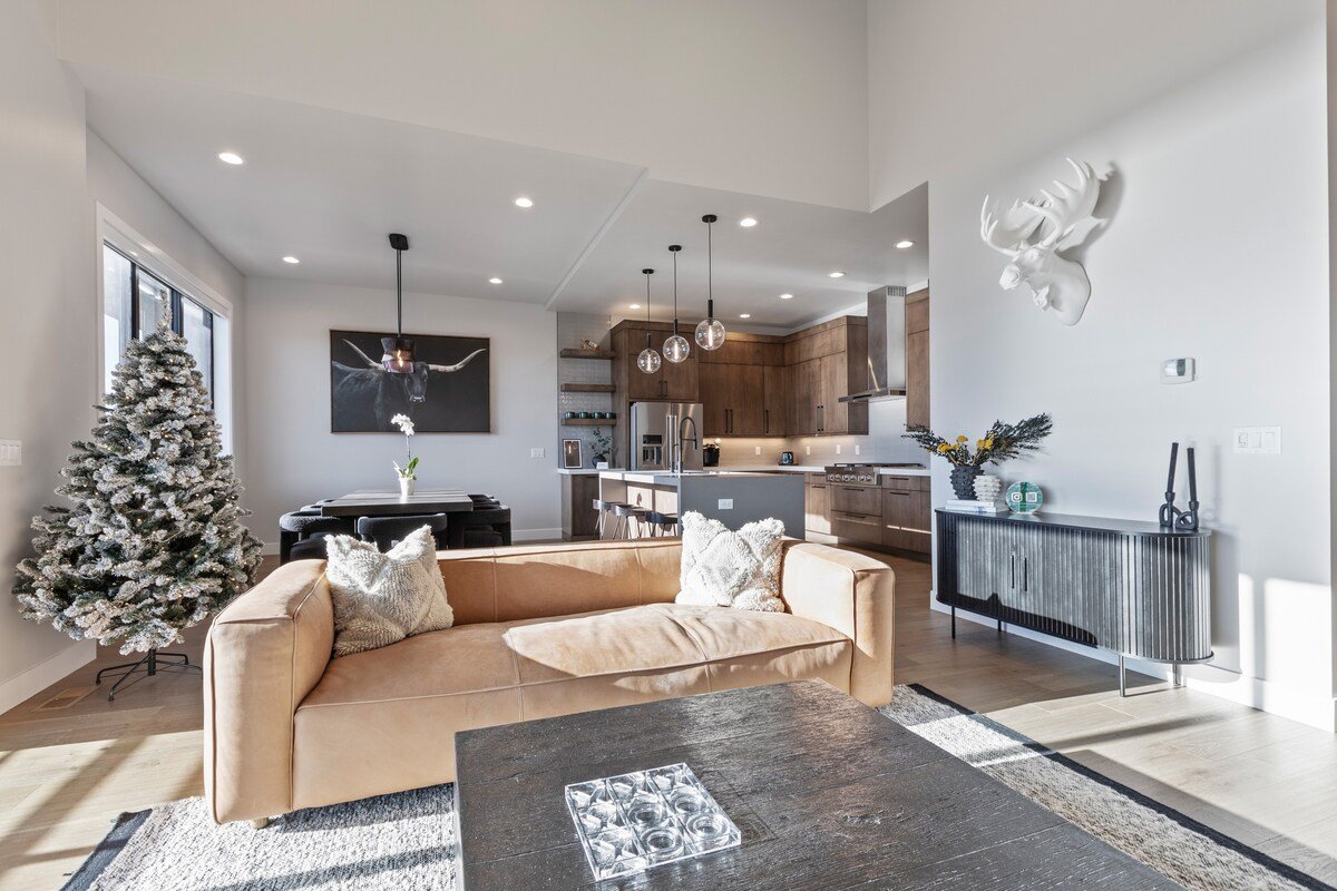 Hideout Vacation Rental