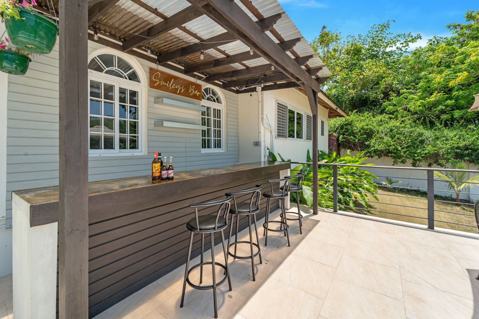 Runaway Bay Vacation Rental