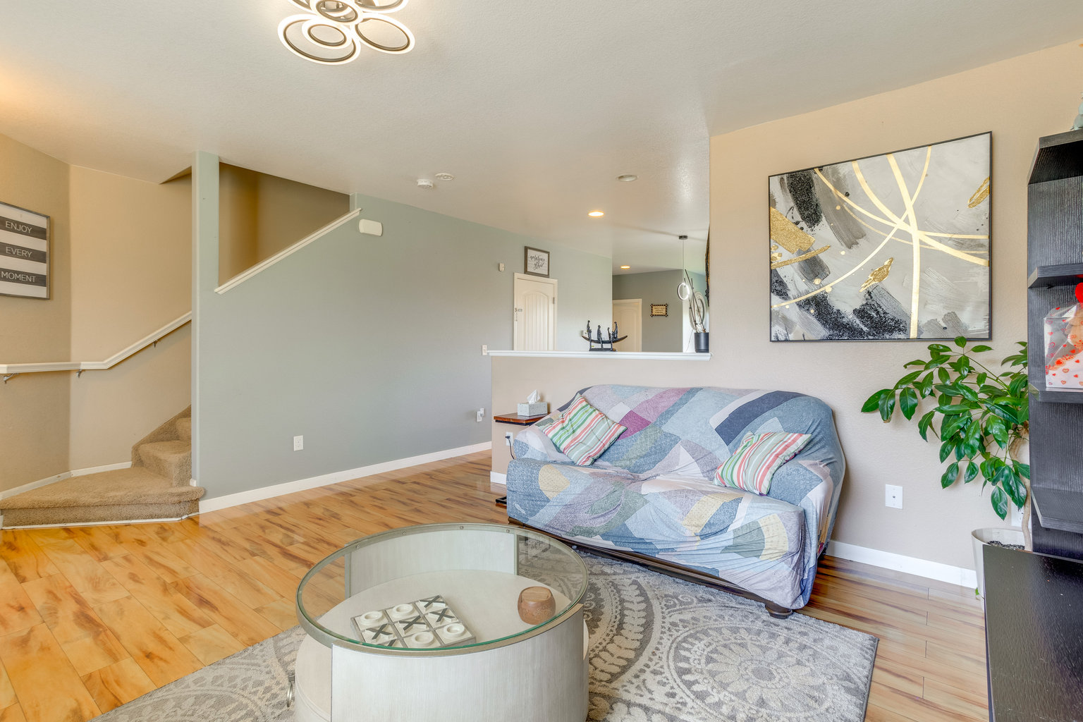 Aurora Vacation Rental