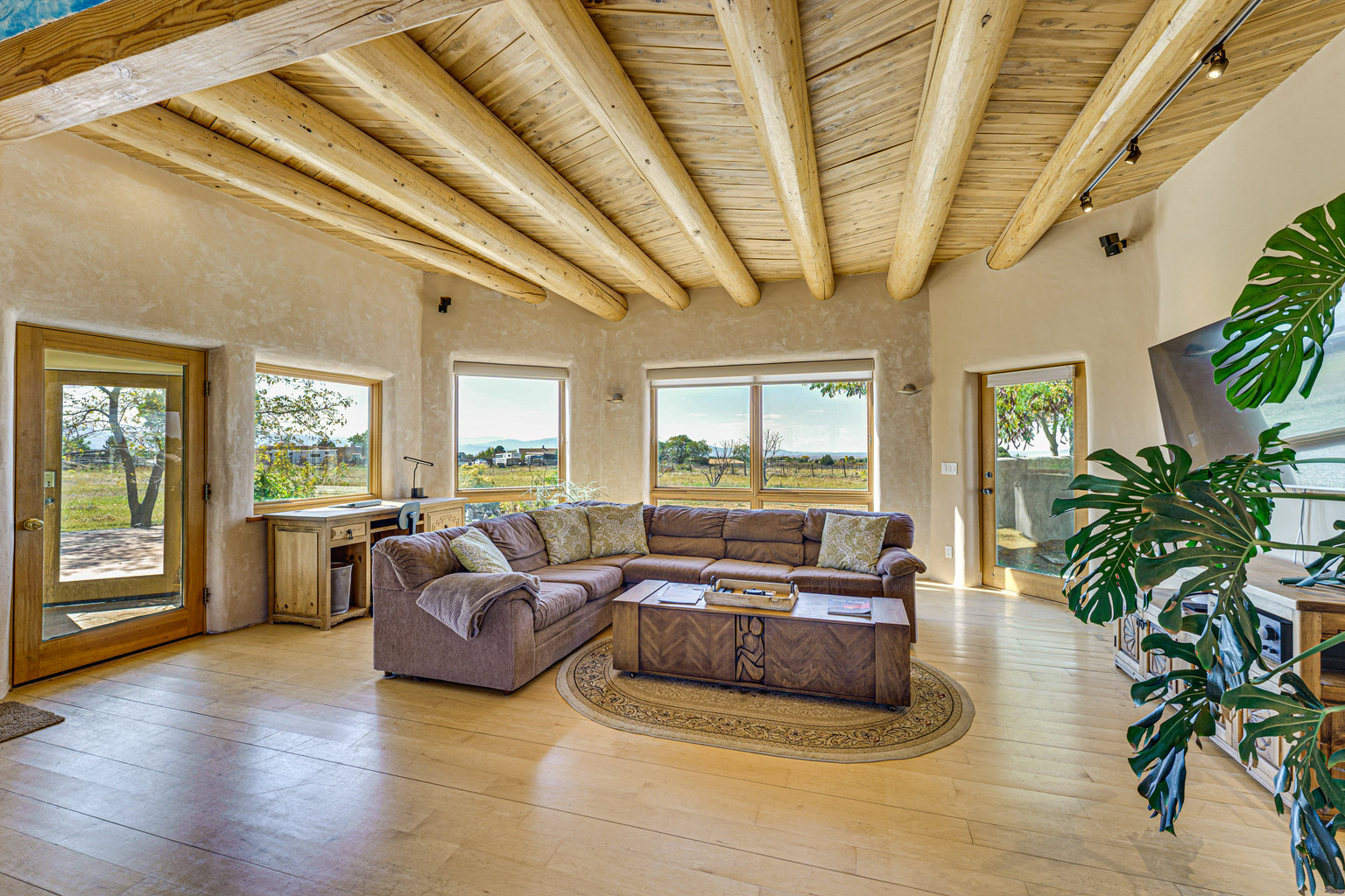 Arroyo Seco Vacation Rental