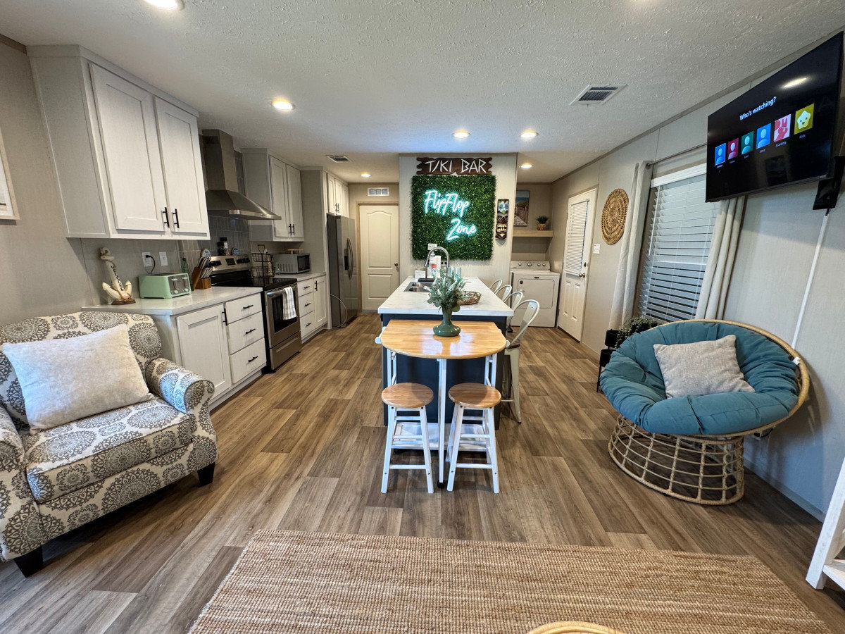 Ruskin Vacation Rental