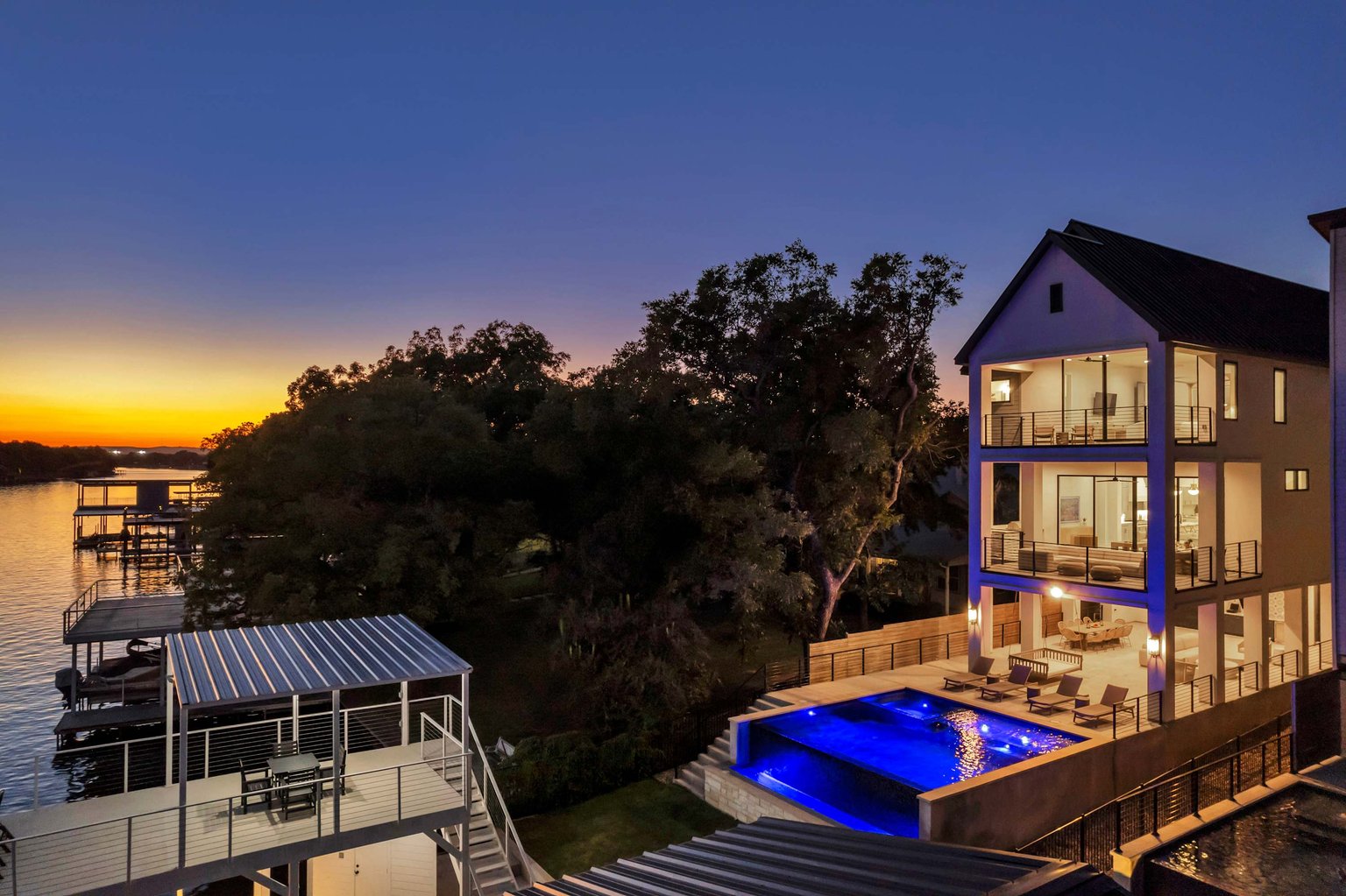 Kingsland Vacation Rental