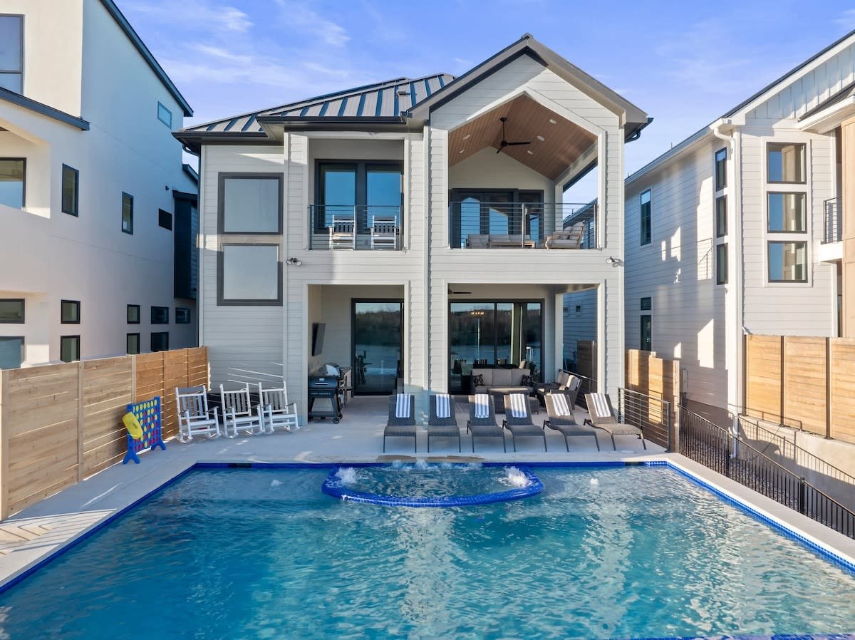 Kingsland Vacation Rental