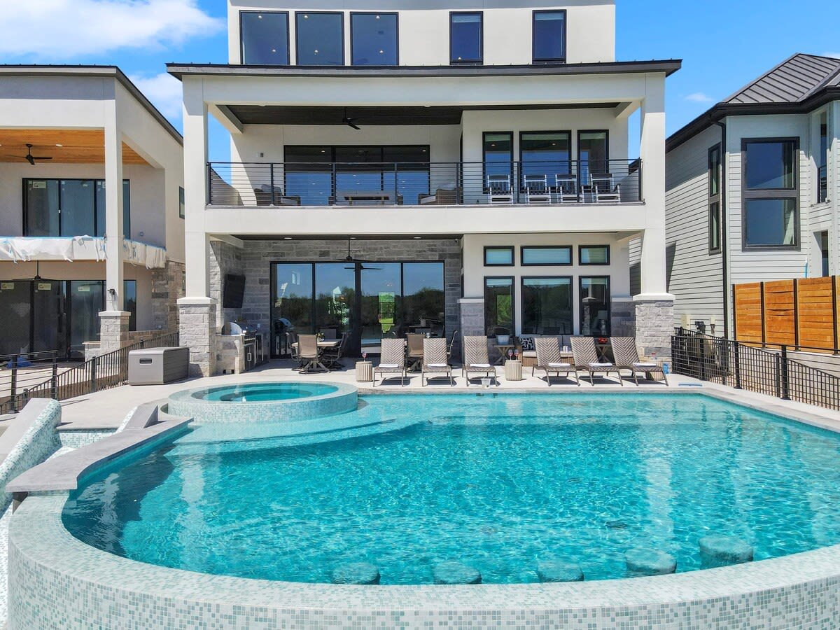 Kingsland Vacation Rental