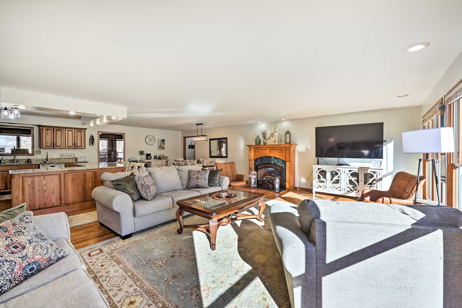 Grove Vacation Rental