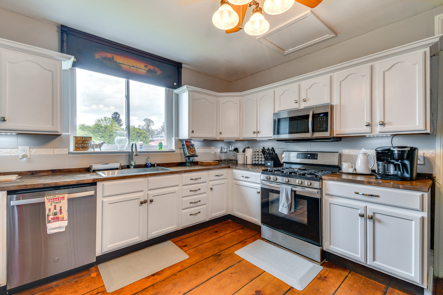 Cayuga Vacation Rental