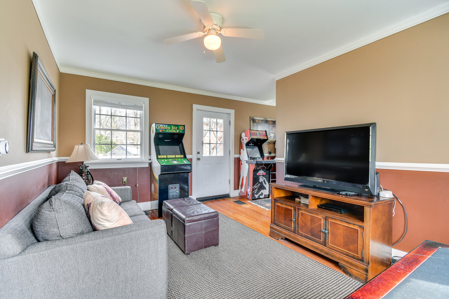 Cayuga Vacation Rental