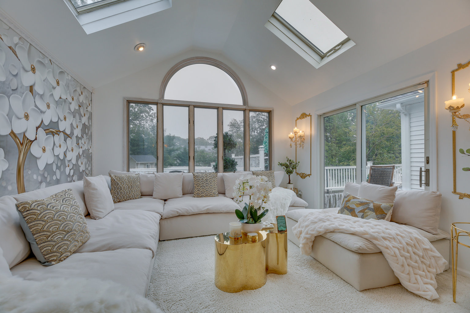 Lake Grove Vacation Rental