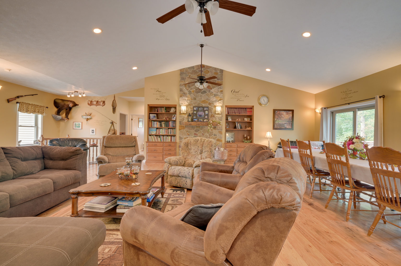 Cassville Vacation Rental