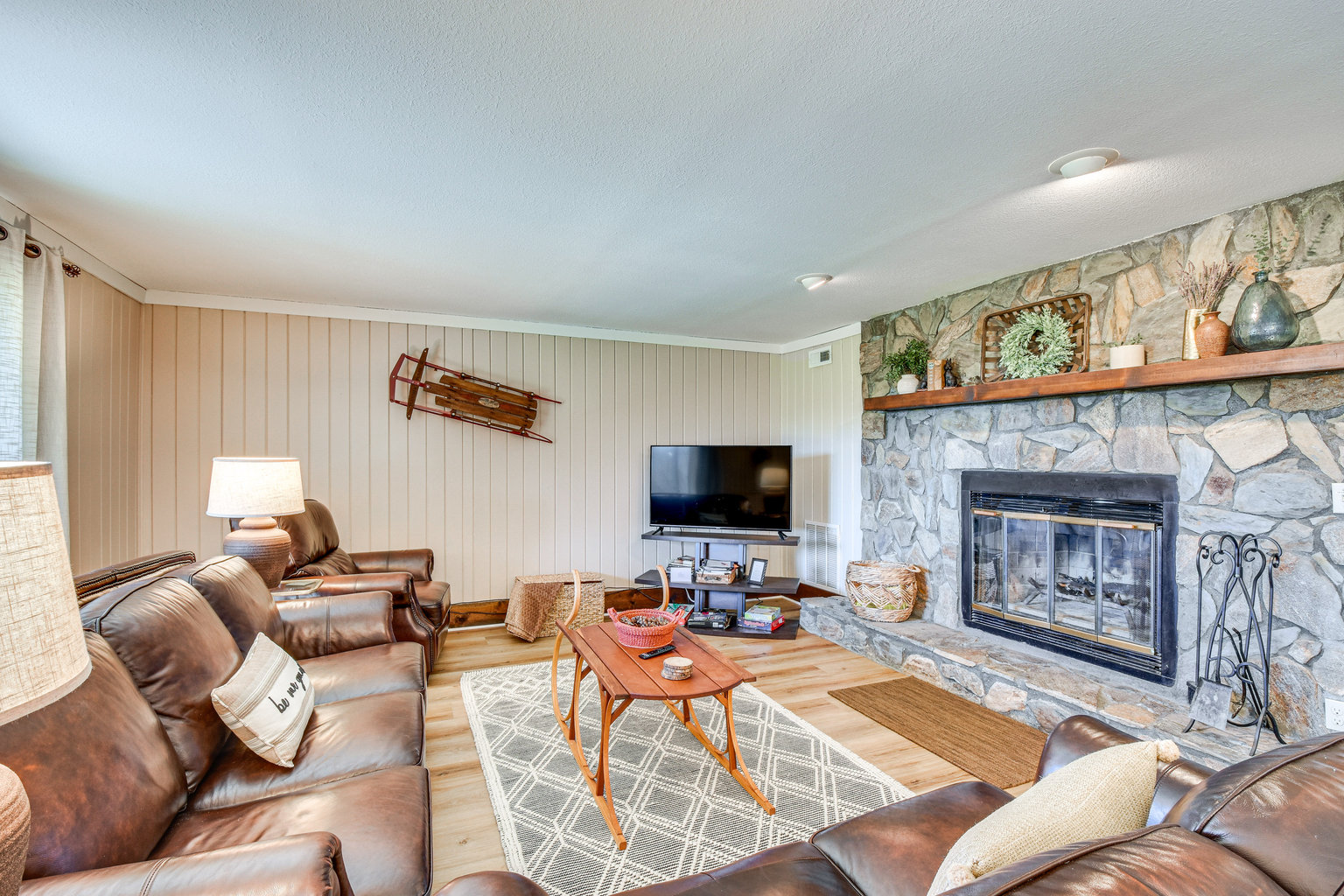 Sky Valley Vacation Rental