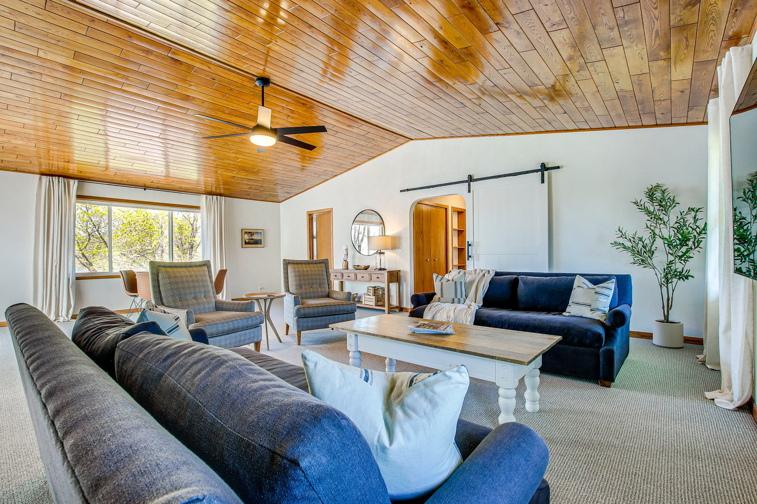 Birnamwood Vacation Rental