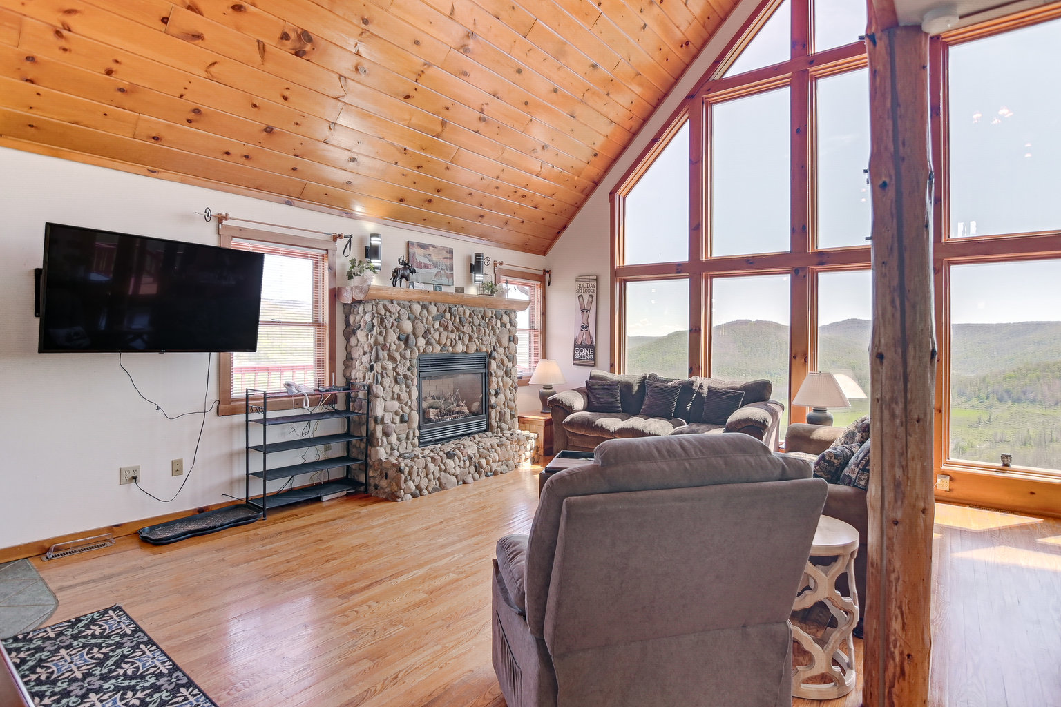Slaty Fork Vacation Rental